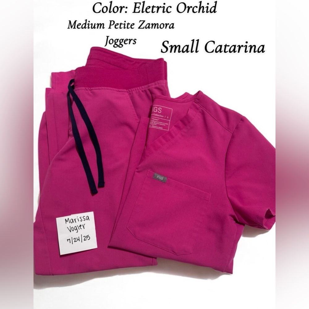 Figs Electric Orchid Scrub Set